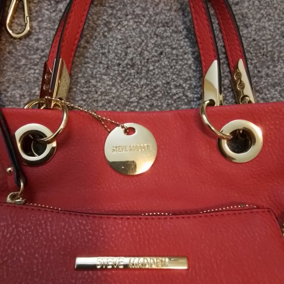 Steve Madden Crossbody Bag EUC Bright Coral Handbag - Picture 2 of 4